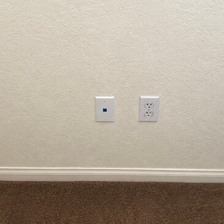 Indoor wall jack